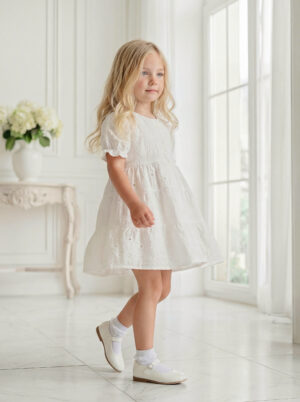 שמלת לוסי לבן